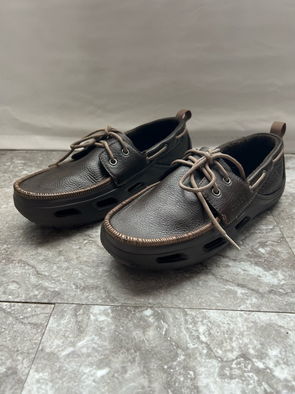 Crocs Men’s Dark Brown Cove Sport Boat Shoe ( Loafer ) Size 10